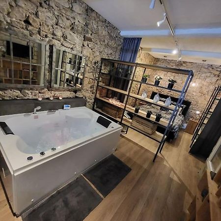Loft Déco tout confort au coeur du quartier Haut Sète Exterior foto